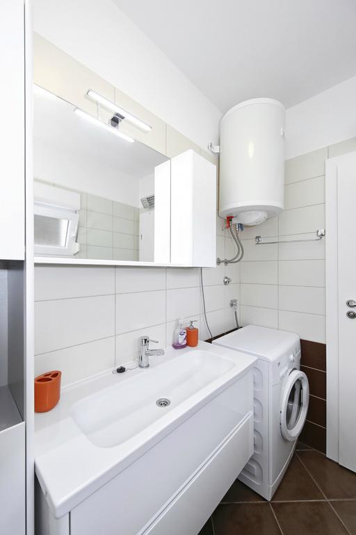 Apartments Matkovic Sveti Filip i Jakov Buitenkant foto