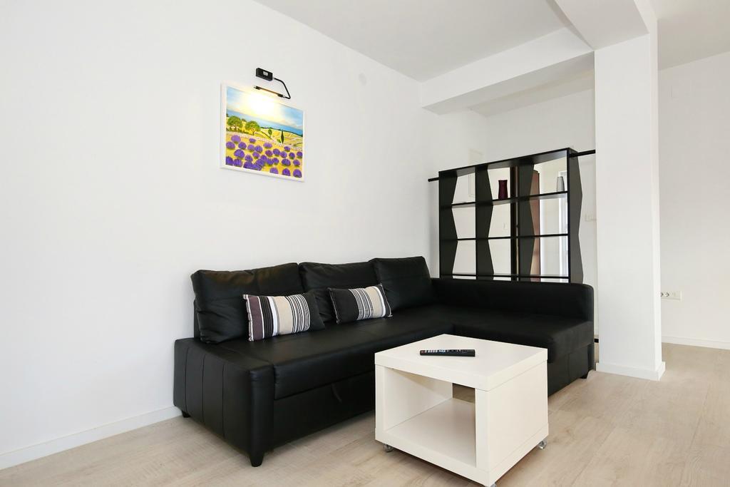Apartments Matkovic Sveti Filip i Jakov Buitenkant foto