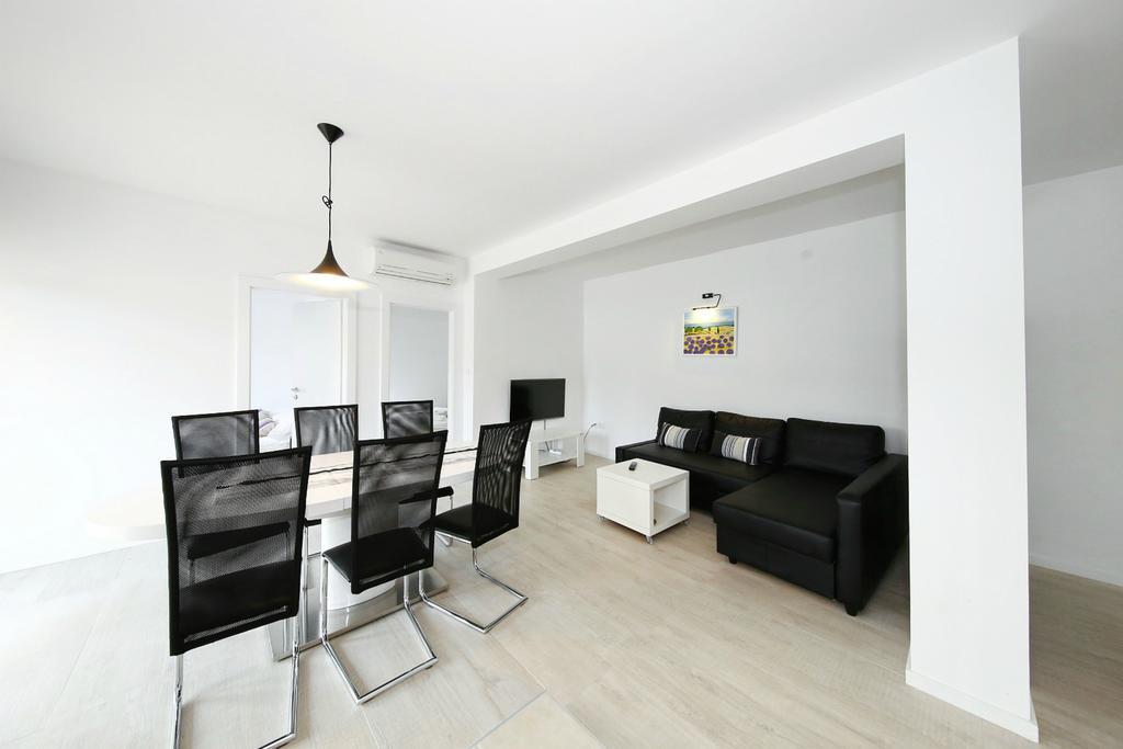 Apartments Matkovic Sveti Filip i Jakov Buitenkant foto