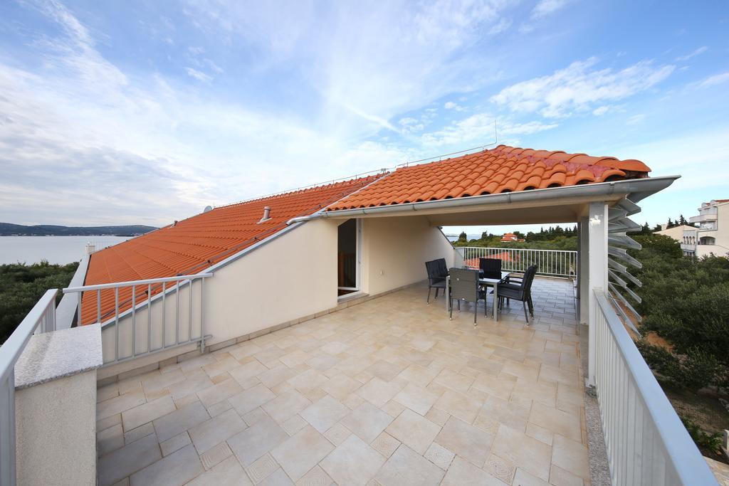 Apartments Matkovic Sveti Filip i Jakov Buitenkant foto