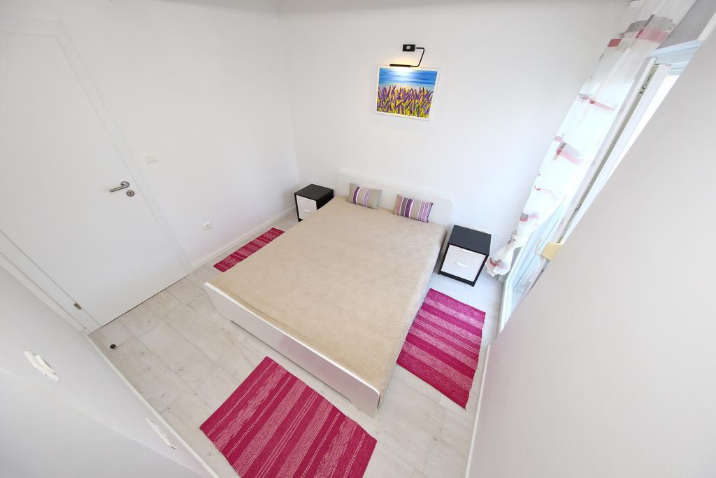 Apartments Matkovic Sveti Filip i Jakov Buitenkant foto